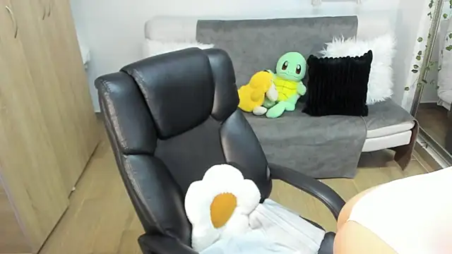 AprilDubois online show from 09/10/25, 07:14