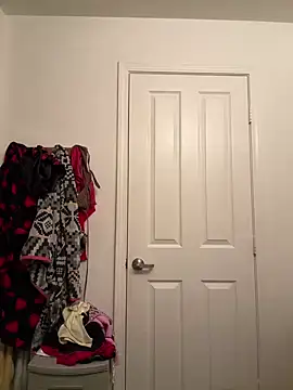 thatonelightskinn online show from 02/13/25, 03:50