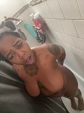 Goddess Nafeesha online show from 11/25/25, 06:08