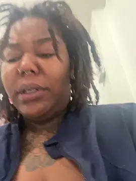 Goddess Nafeesha online show from 04/04/26, 01:08