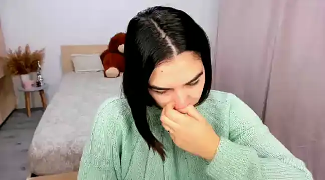 Alexa Dolly12 online show from 12/13/24, 05:49