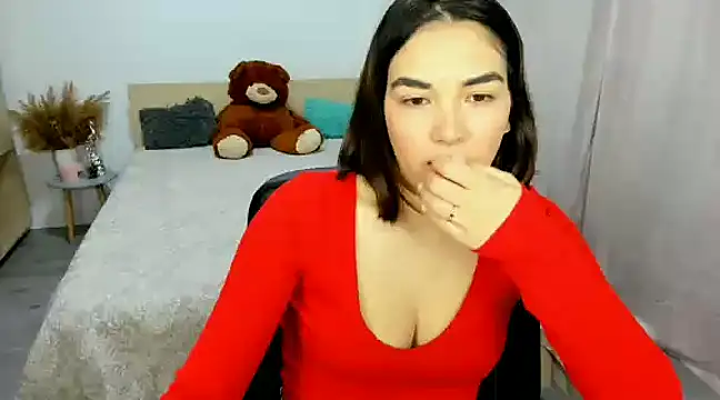 Alexa Dolly12 online show from 01/13/25, 06:16