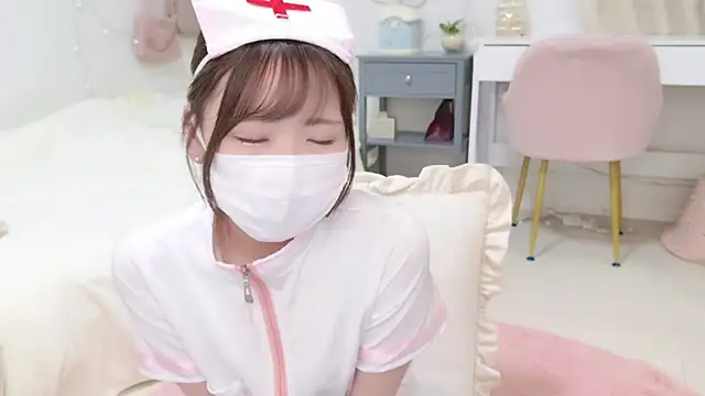 Sayuringo  online show from 02/18/25, 05:21