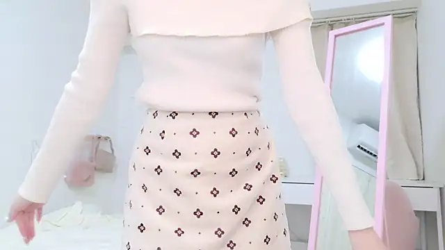 Sayuringo  online show from 03/11/25, 11:23