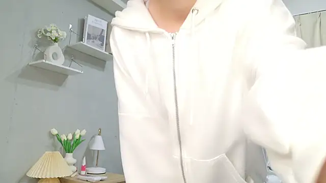 Sayuringo  online show from 12/20/25, 06:42