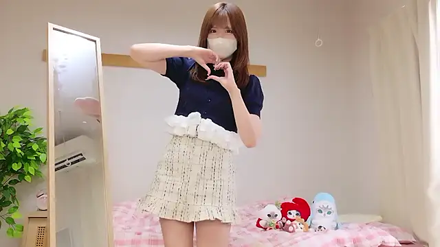 Sayuringo  online show from 07/05/26, 04:19