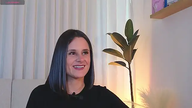 Alice milf  online show from 07/03/26, 01:17