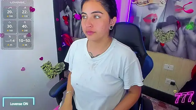  luna torres online show from 07/15/26, 02:22