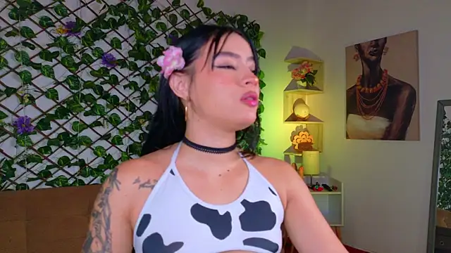 melody cute10 online show from 04/02/26, 01:31