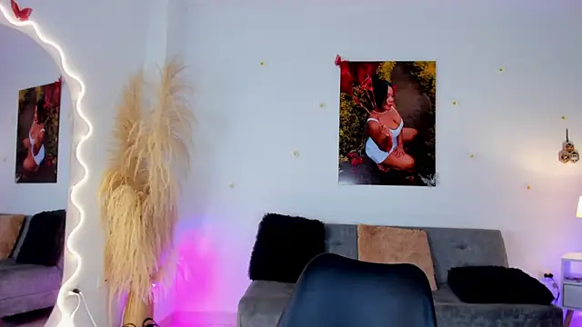 chantall smith online show from 11/29/25, 02:20