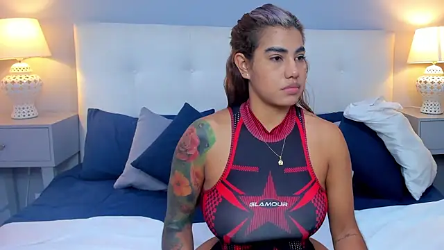 SaraaJhonsonn online show from 10/07/25, 02:58