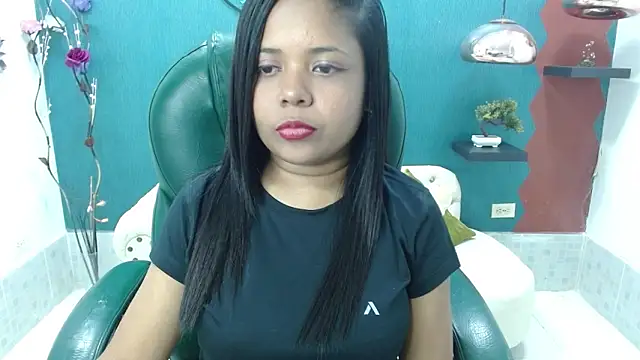 Melikasweetz online show from 02/06/25, 05:51