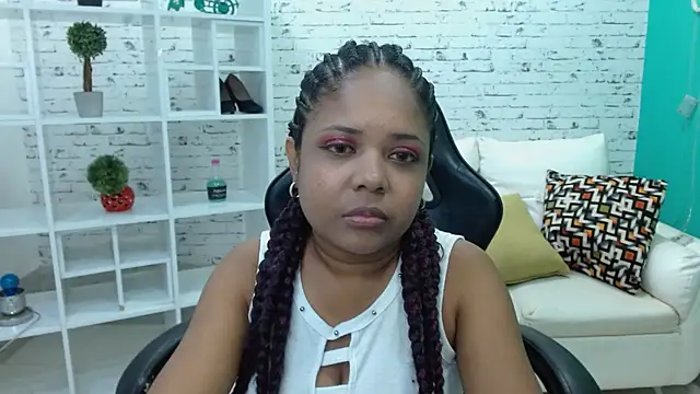 Melikasweetz online show from 02/18/26, 05:20