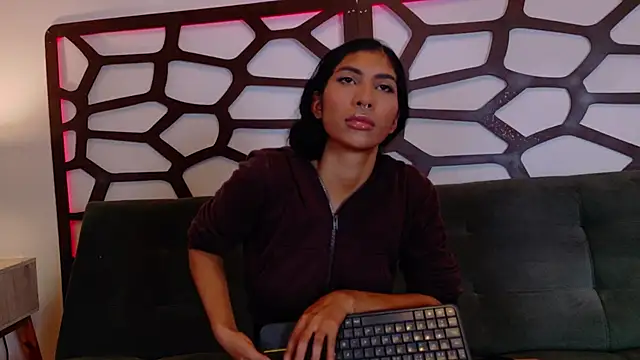 Snapshot of taty_miller chatting on 02/06/26, 08:12 taty miller online show from 02/06/26, 08:12