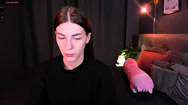 toooyour online show from 10/24/25, 09:55