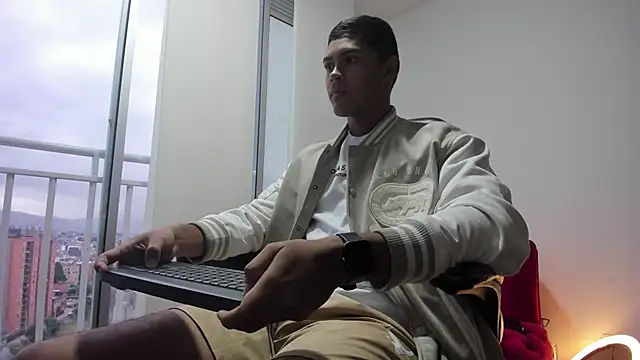 Iamdylan777 online show from 03/19/25, 10:53