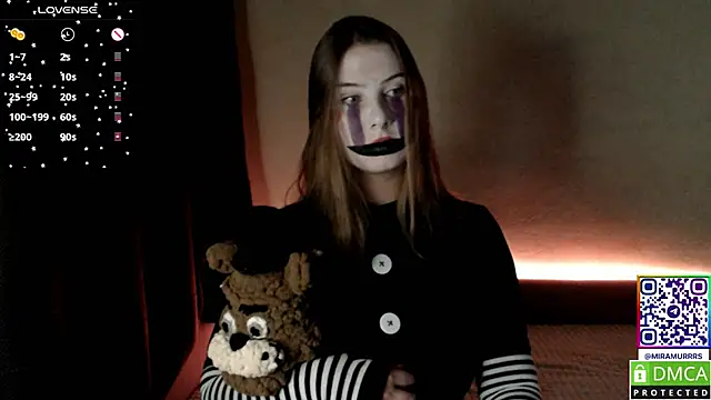 MurrrWorren online show from 10/31/25, 06:42