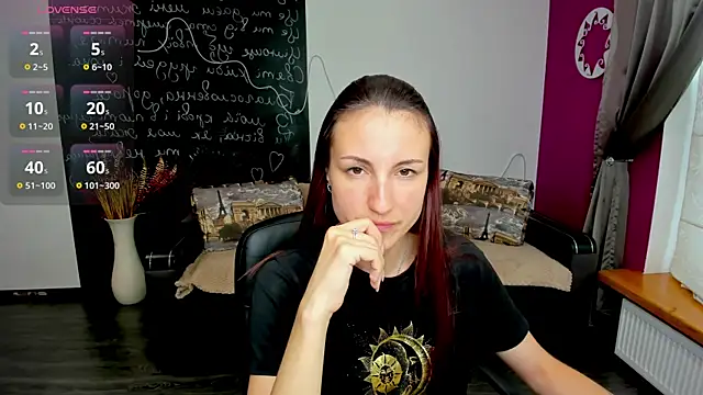 Missis Sofiia online show from 07/04/26, 12:00