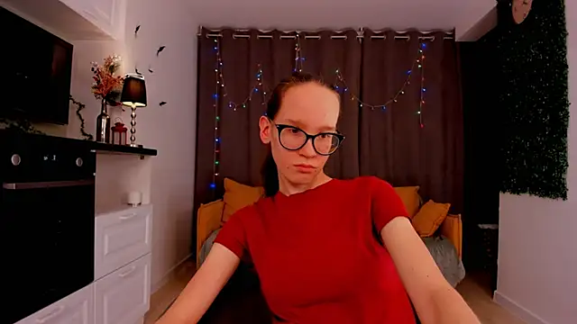 BettyBrowni online show from 02/02/25, 11:00