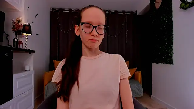 BettyBrowni online show from 02/14/25, 01:13