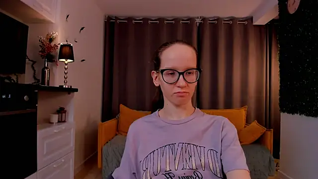 BettyBrowni online show from 02/22/25, 04:09