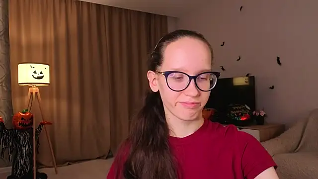 BettyBrowni online show from 11/04/25, 04:06