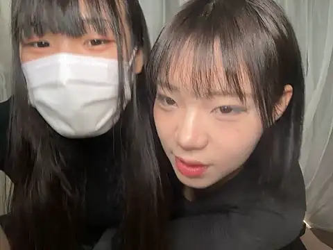 Snapshot of Riri__oo chatting on 03/01/25, 03:21 Riri oo online show from 03/01/25, 03:21