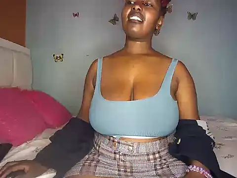 Snapshot of Sparkles_J chatting on 04/15/26, 04:19 Sparkles J online show from 04/15/26, 04:19