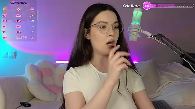 Snapshot of AokiAnna chatting on 09/16/25, 08:26 AokiAnna online show from 09/16/25, 08:26