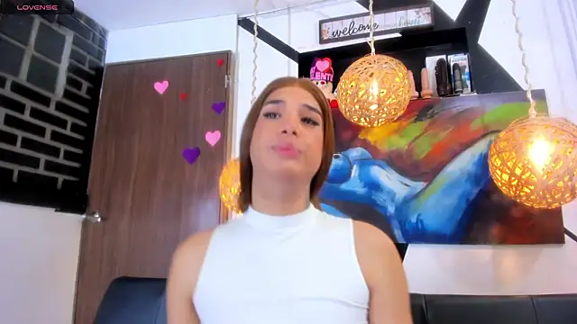 victoria aleia  online show from 04/17/26, 10:46