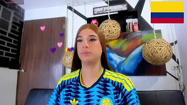 Snapshot of victoria_aleia_ chatting on 07/08/26, 01:43 victoria aleia online show from 07/08/26, 01:43