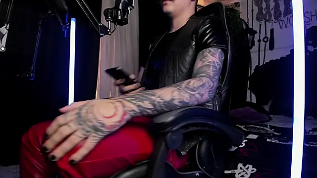 allanhurtss online show from 12/15/24, 04:04