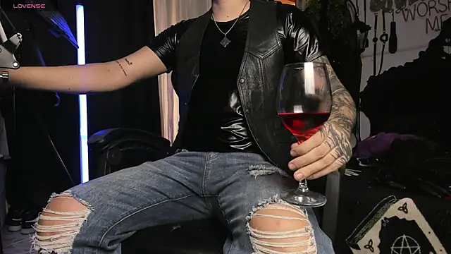 allanhurtss online show from 12/27/24, 09:22