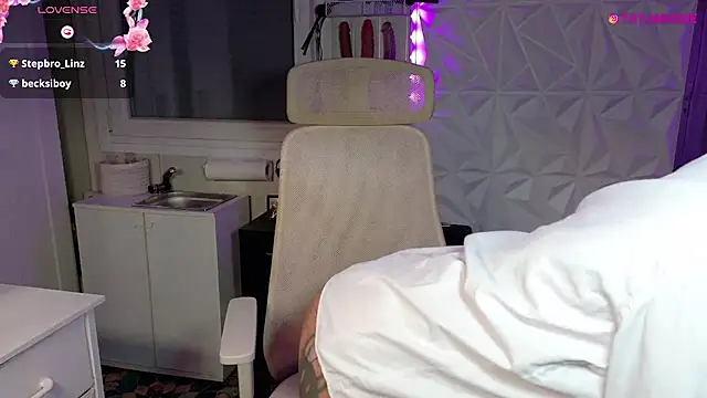 Tatjana Sue online show from 07/09/26, 07:07