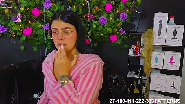 Sweett Mollyy online show from 04/21/26, 04:34