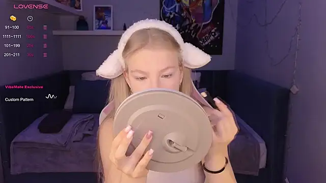 Sarra Cooper online show from 01/29/25, 01:16