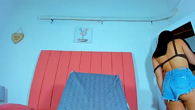 valen rose0 online show from 12/05/24, 12:11