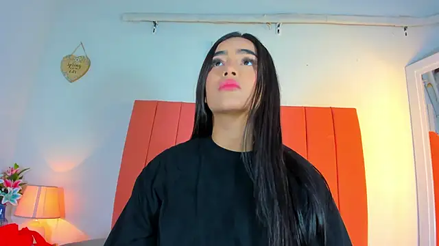 valen rose0 online show from 10/12/25, 12:04