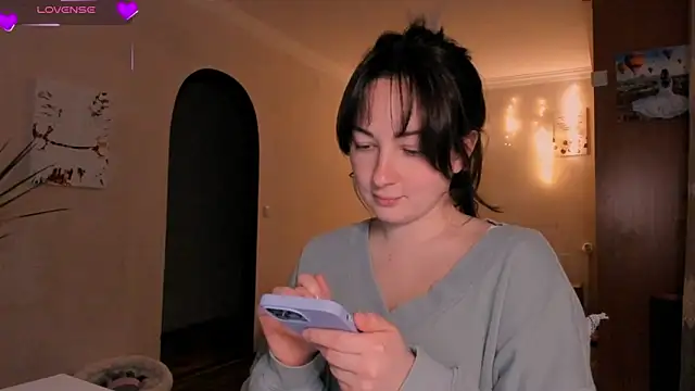 cClandesTina online show from 03/29/26, 09:26