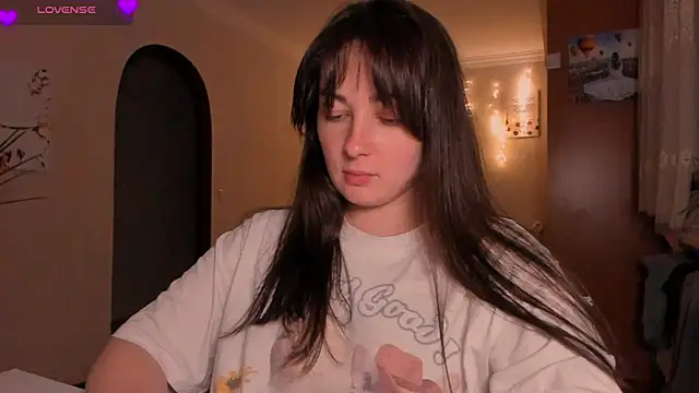 cClandesTina online show from 04/10/26, 10:25