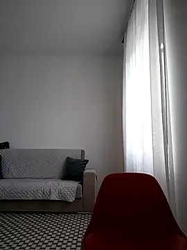 Snapshot of JasmineNoir2 chatting on 02/01/25, 10:48 JasmineNoir2 online show from 02/01/25, 10:48