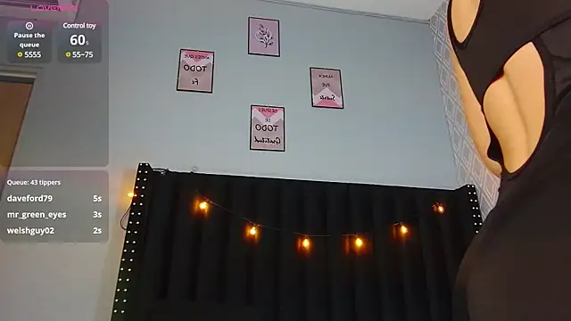 littleebluee online show from 02/28/25, 03:04