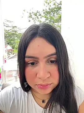 Pretty Isadora online show from 01/31/25, 08:01