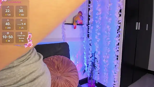 on tefa online show from 02/04/25, 12:51