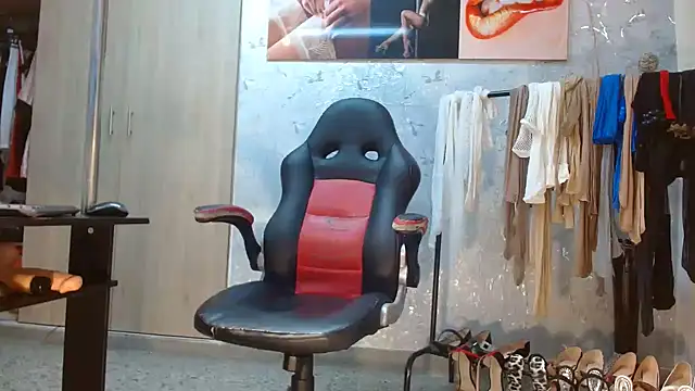 Samantabrown  online show from 02/16/26, 11:17