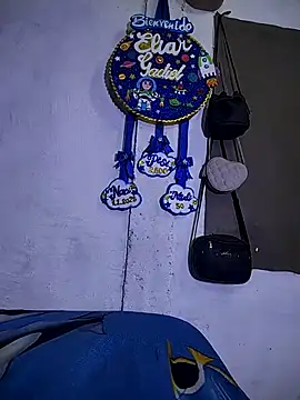 The-quee22 online show from 10/24/25, 09:00