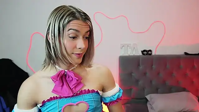 tay ler3 online show from 12/12/24, 04:48