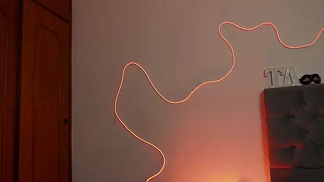 tay ler3 online show from 02/05/25, 03:23