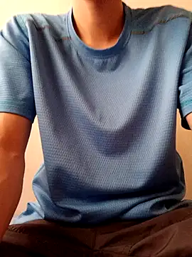 Snapshot of YAY-1 chatting on 12/07/24, 01:14 YAY-1 online show from 12/07/24, 01:14