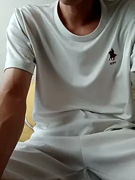 Snapshot of YAY-1 chatting on 12/08/24, 01:56 YAY-1 online show from 12/08/24, 01:56